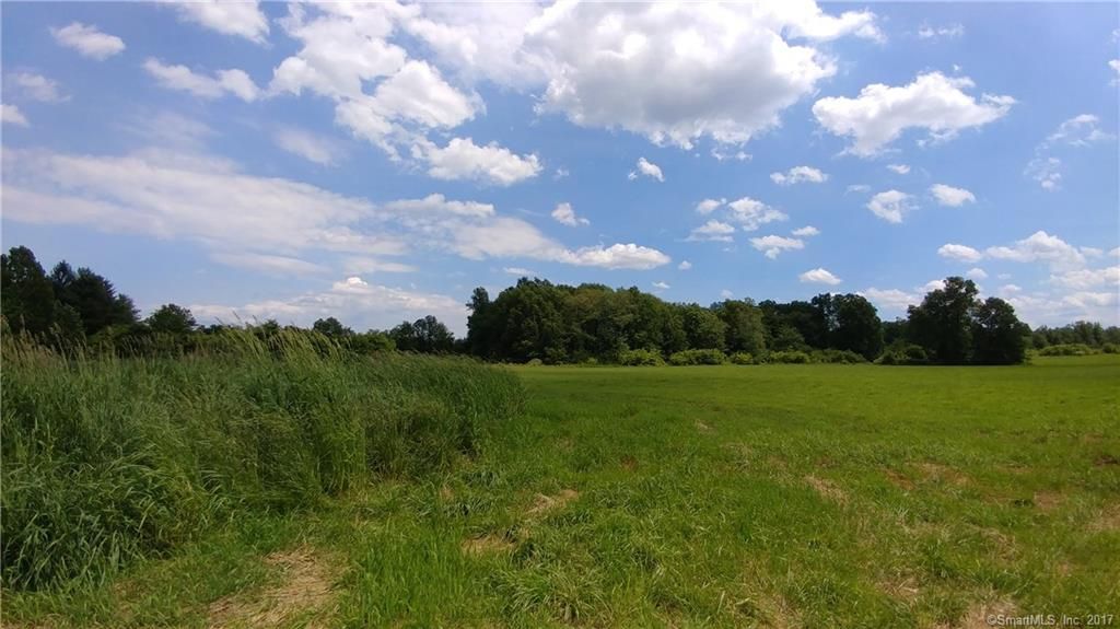 20 Oliver Rd, Enfield, CT 06082